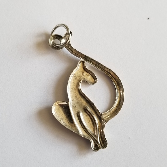 Kitty cat pendant charm silver tone Long tailed - Picture 7 of 7